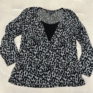 BRIGGS NEW YORK Black & Sliver/ gray Patterned Faux Layered Blouse Top, S